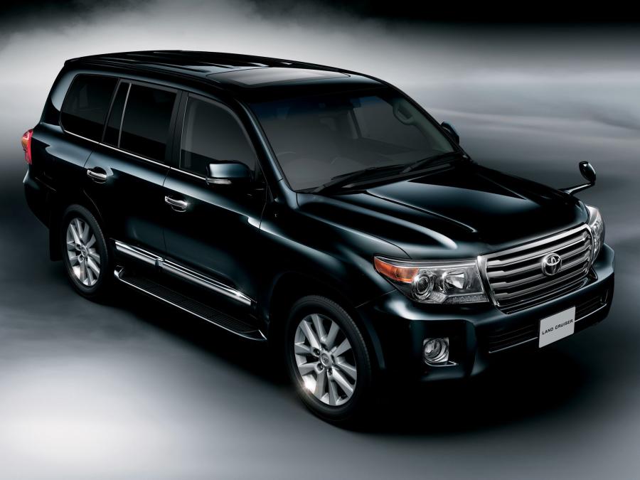  Toyota Land Cruiser 200 2011 года  (JP) (фото 2 из 6)
